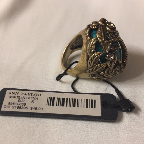 Ann Taylor Fashion ring - Picture 4 of 4